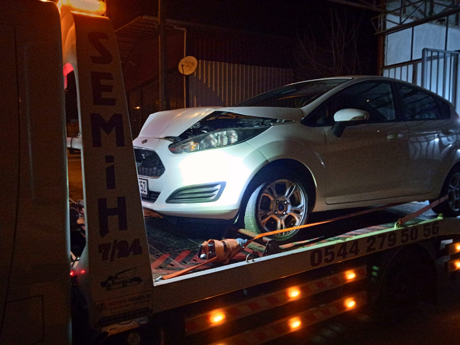 Menemen Oto Kurtarma